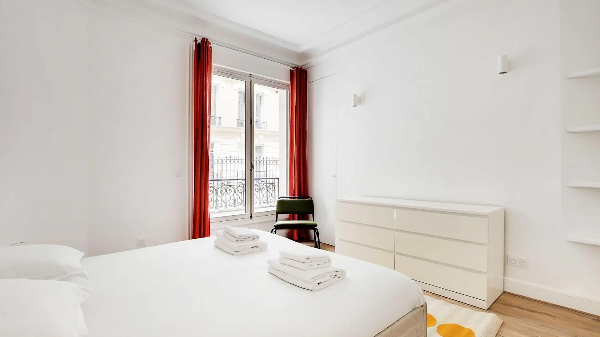 Chic Flat With Garden Terrace -4Br-12P - Trocadero Apartman Párizs